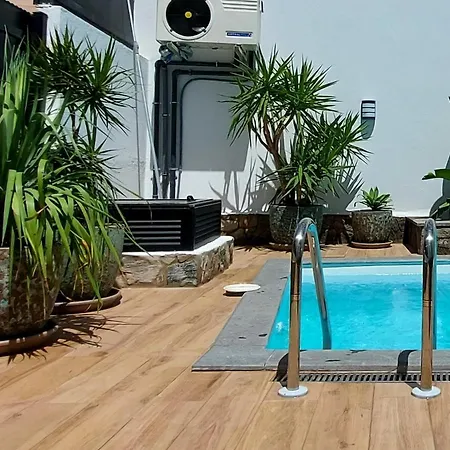 Villa Playa Amadores - Luxury Villa With Heated Pool-2