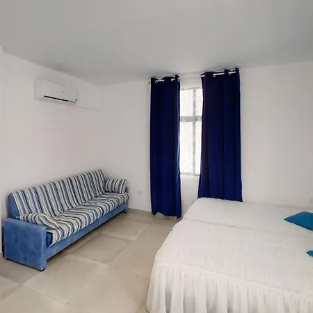 Vv Las Buganvillas Maspalomas - Cocina Y Habitaciones Con Banos Privados-3