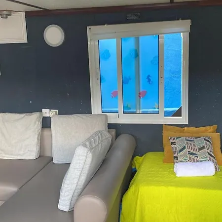Relax In Pasito Blanco Camping House-2
