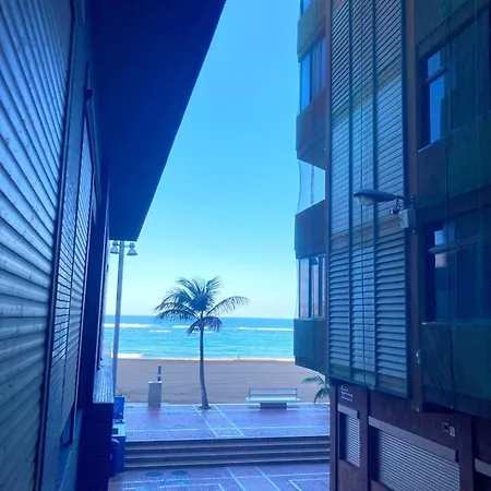 Oceanfront Flat III By Canary365-3