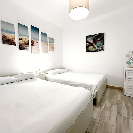3 Bedrooms Near Las Canteras Beach By Canary365-3