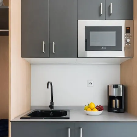 Tusity One Self Check-In Apartments-2