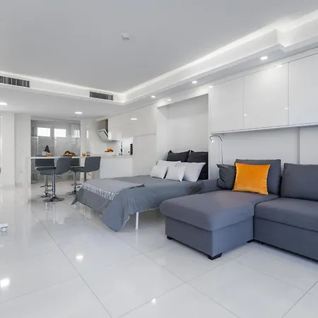 Holiday Home Luxury Loft Gc-2