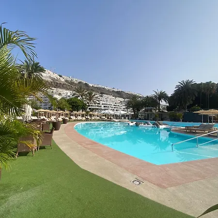 Luxury Renovated Duplex With 3 Pools Private Jacuzzi-2