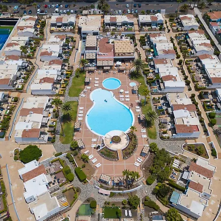 Modern Oasis With Sun & Style 3 Pools Ac Wifi-2