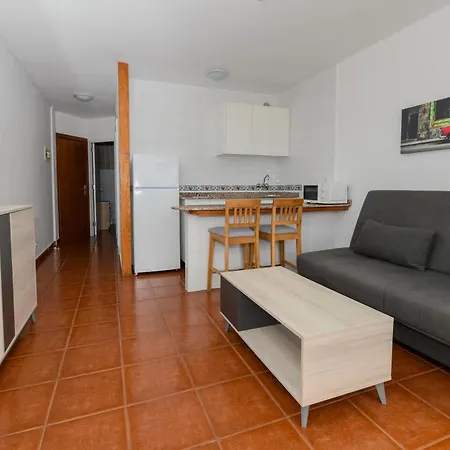 Apartamentos Livvo Puerto Bello-3