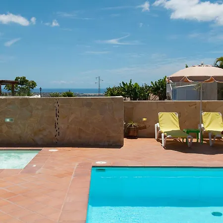Villa Los Azules With Pool And Jacuzzi-2