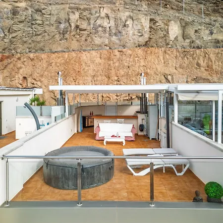 Puerto De Mogan - Luxe Apartment With Roof Terrace And Sea View-3