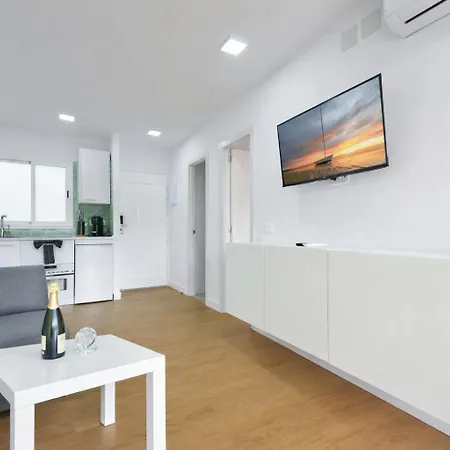 Palm Suites By Chaturhotels-3
