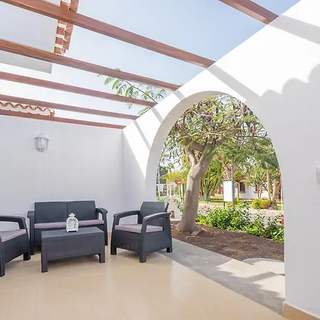 Sunny Bungalow Parque Golf-3