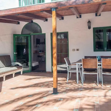 Lightbooking Bahia Feliz Casas Canarias-2