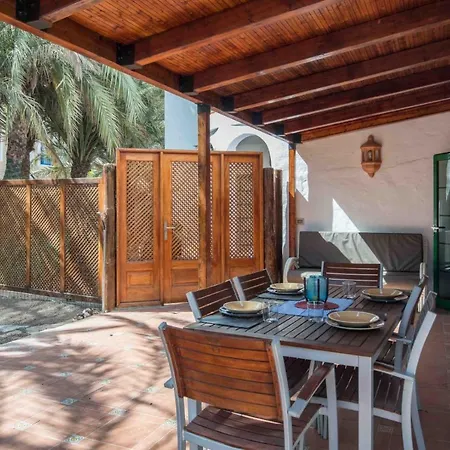 Lightbooking Bahia Feliz Casas Canarias-3