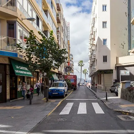 Estudio En Las Canteras II-2
