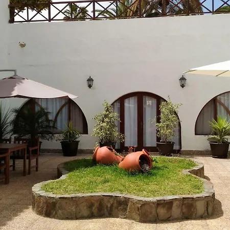 Bungalow The Eight-3