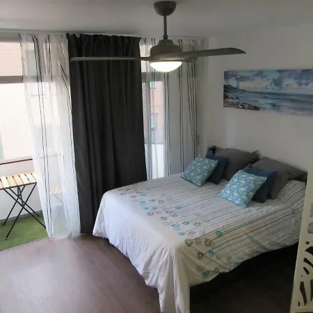 Estudio con encanto en la playa (aptos.salinetas)-2