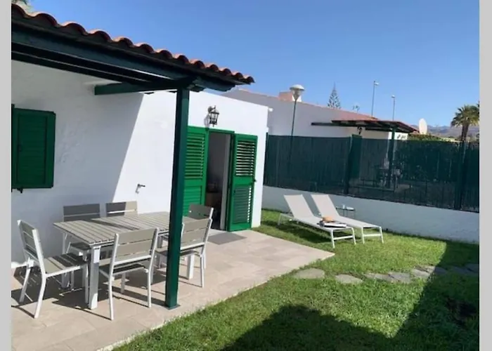 Renovated 2 Bedroom Bungalow In Playa Del Ingles Maspalomas 