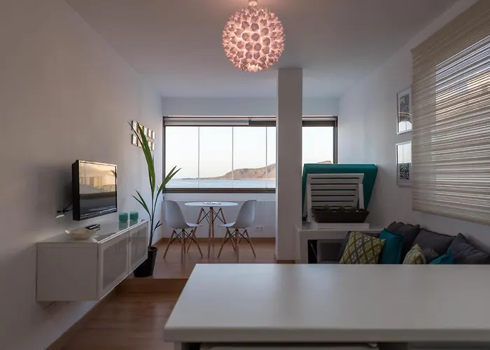 Stylish Sea View Accommodation Las Canteras Las Palmas de Gran Canaria