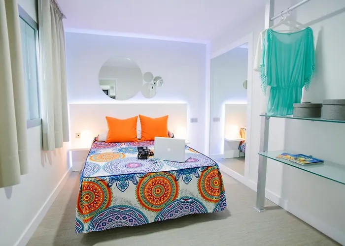 Las Palmas de Gran Canaria Condos for Rent