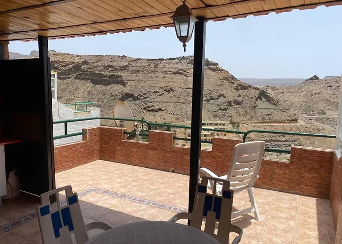 Demelza Beach Playa Del Cura  admite animales
