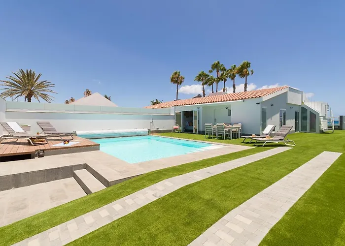 Villa Isabel Playa del Inglés mit Pool