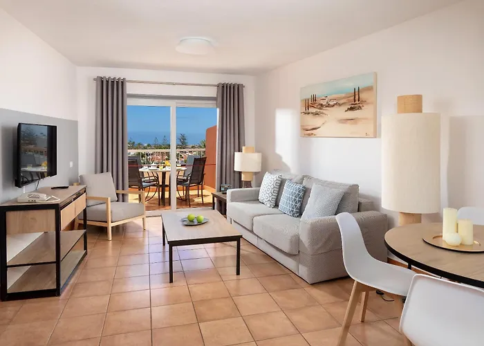 Best Playa del Ingles (Gran Canaria) Beach Hotels For Families With Kids