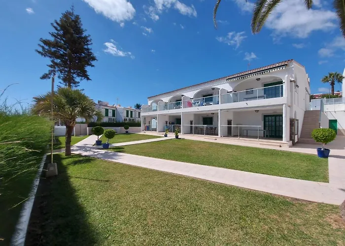 Pet friendly Apartamentos Acali San Agustin 