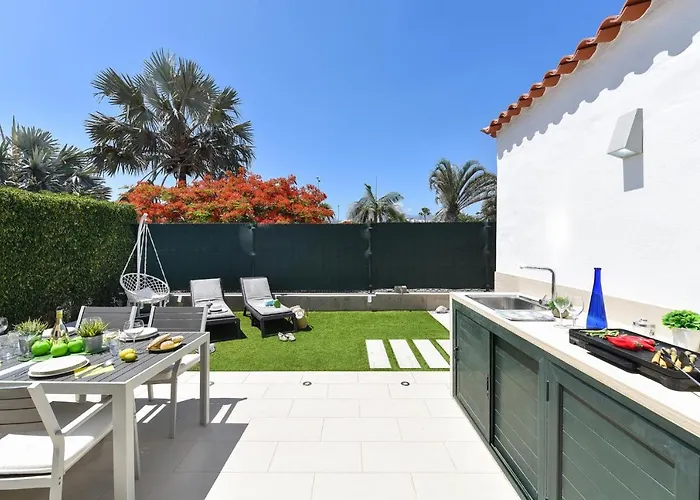 Bungalow With Terrace In Maspalomas Ds50 By Villagrancanaria Playa del Ingles 