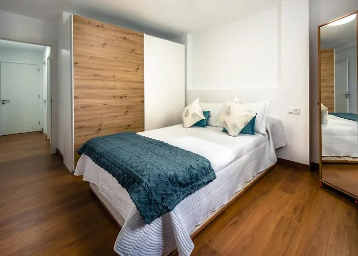 Two Red Moons Bed and Breakfast Las Palmas de Gran Canaria