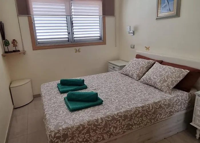 Nikis Flat Apartment Playa del Ingles 