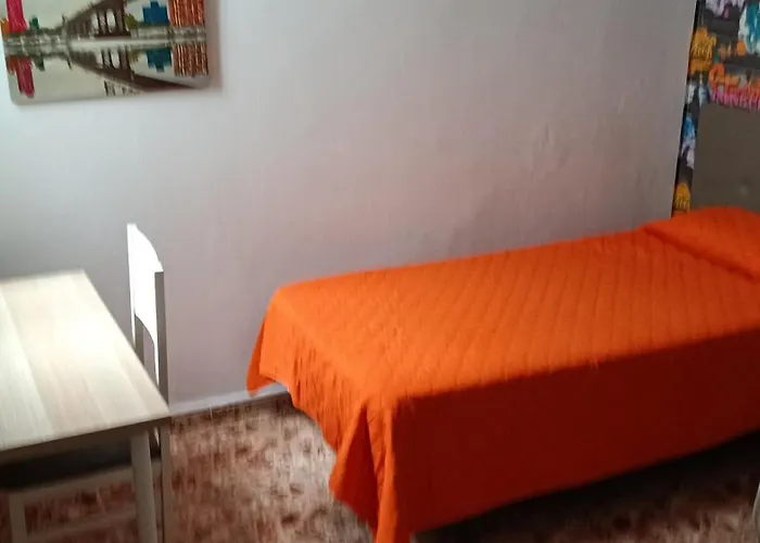 Las Palmas de Gran Canaria Beach hotels near Parque Doramas