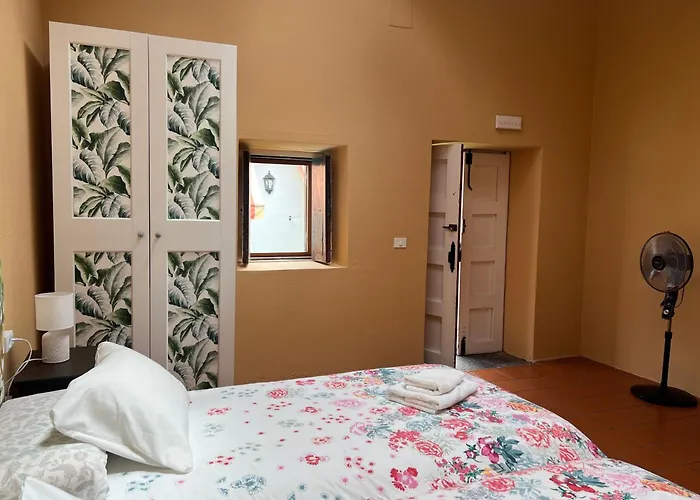 Villa Casona Gildana: Historia, Patrimonio/E-working Arucas