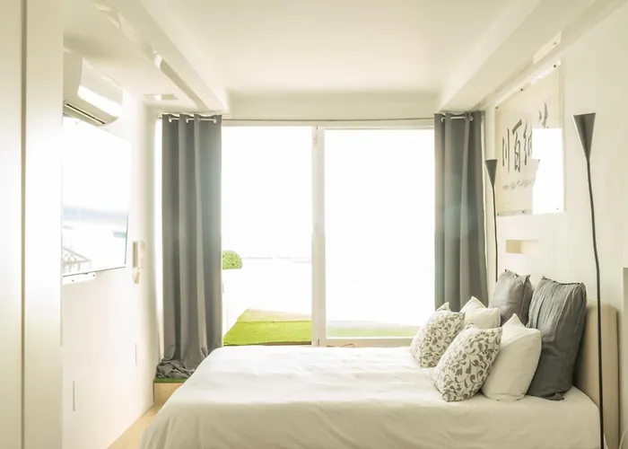 Pet friendly Oceansound White Apartment Las Palmas de Gran Canaria
