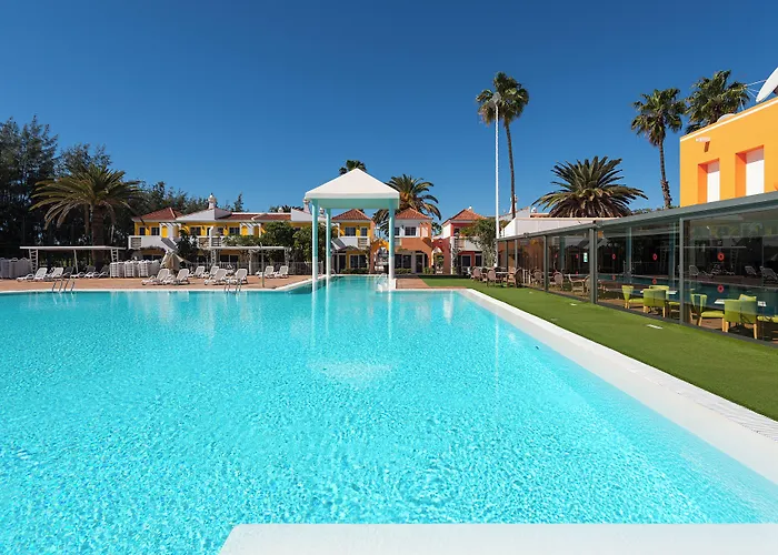 Hotel vicino a Centro Commerciale Yumbo Centrum