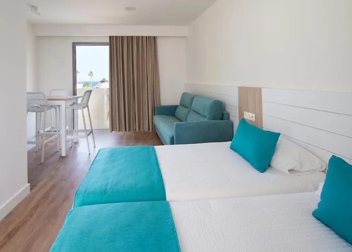 Pet friendly Dolores - Adults Recommended Playa del Ingles 