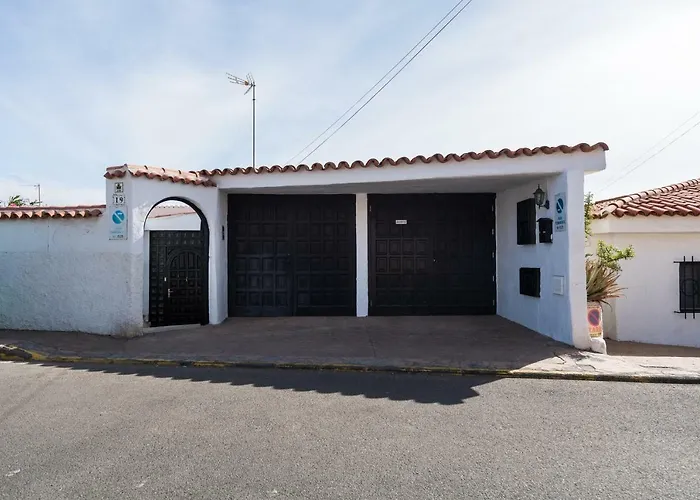 Villa Coki Deluxe - First Line Of The Beach Telde