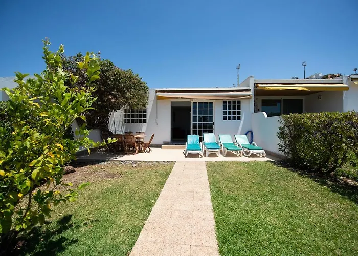 First Line San Agustin Apartment